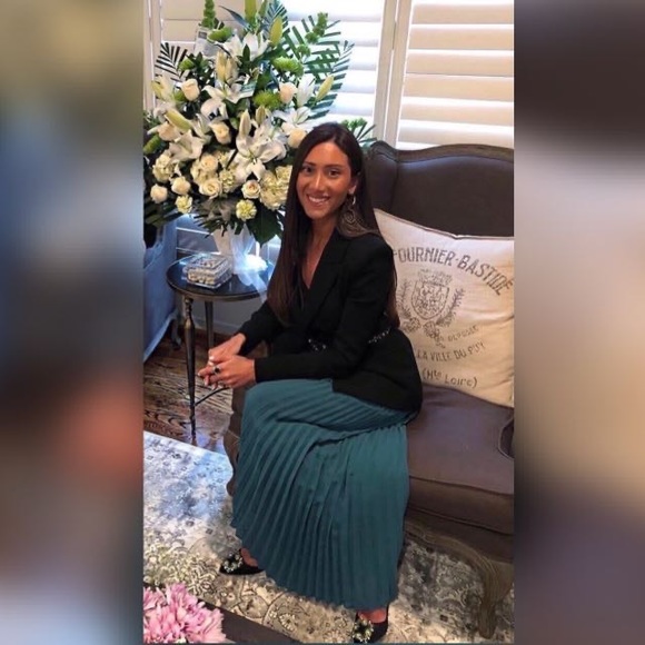 Meet your Posher, Rona - Picture 1 of 1